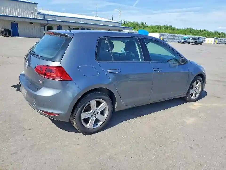 3VW117AU6HM029276 2017 VOLKSWAGEN GOLF-2