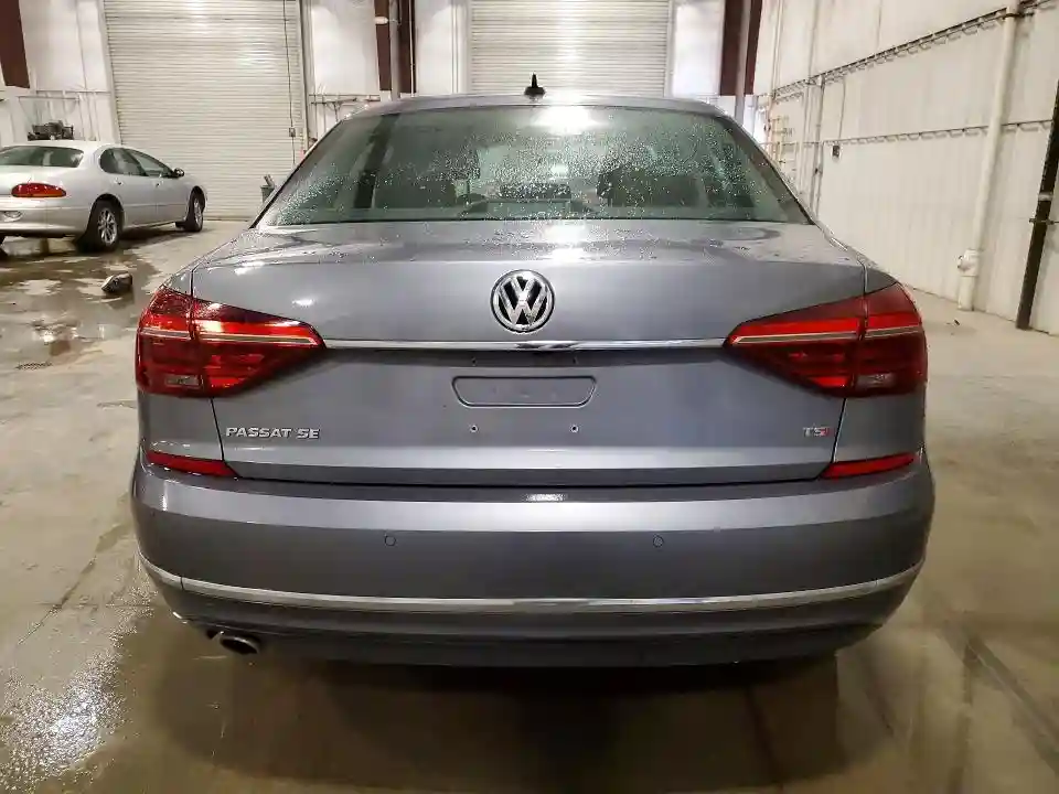 1VWGT7A36HC033969 2017 VOLKSWAGEN PASSAT-5