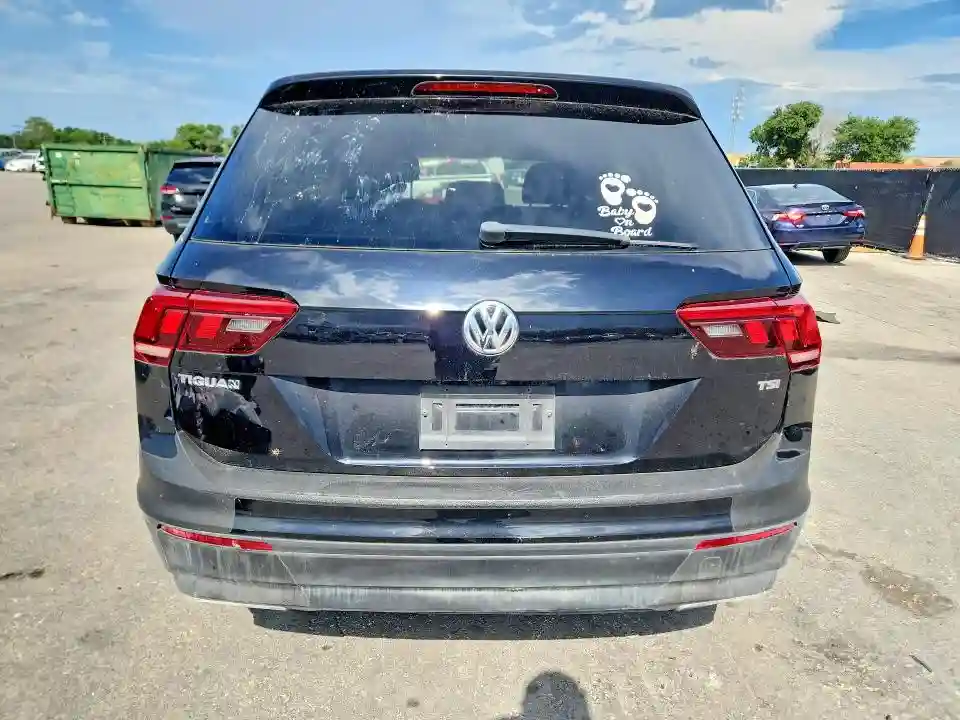 3VV1B7AX1JM013861 2018 VOLKSWAGEN TIGUAN-5