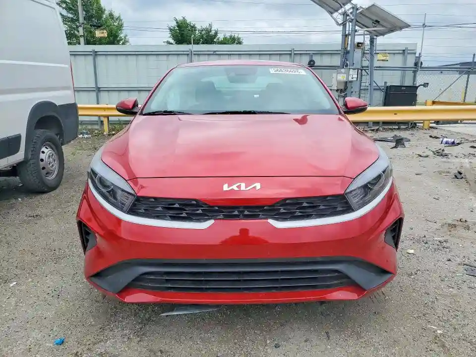 3KPF24AD4RE741298 2024 KIA FORTE LXS-4