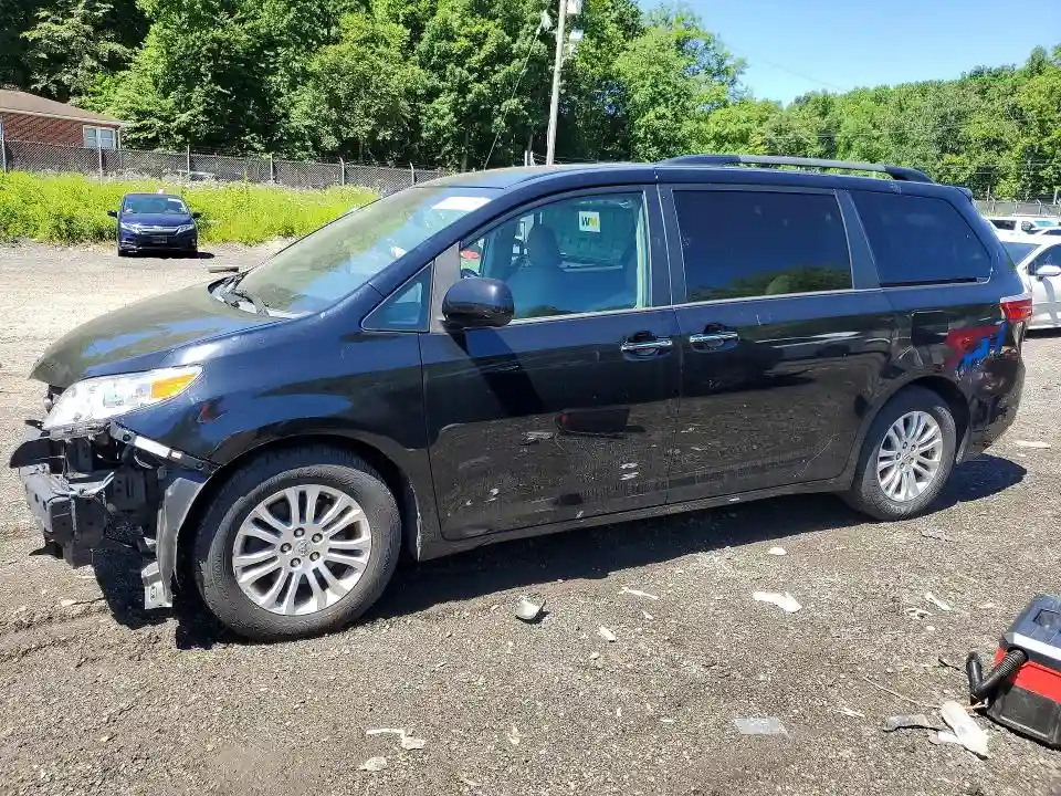 5TDYK3DC2FS634029 2015 TOYOTA SIENNA-0