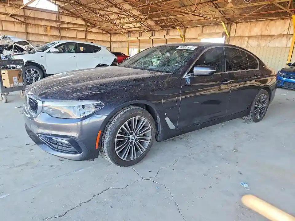 WBAJA9C52JB252784 2018 BMW 5 SERIES-0