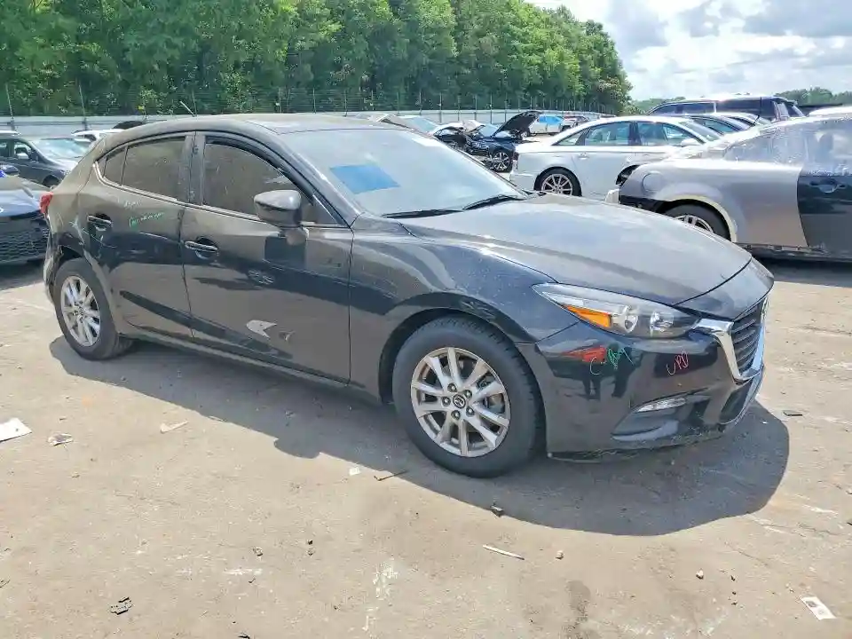 3MZBN1K70JM260341 2018 MAZDA 3-3