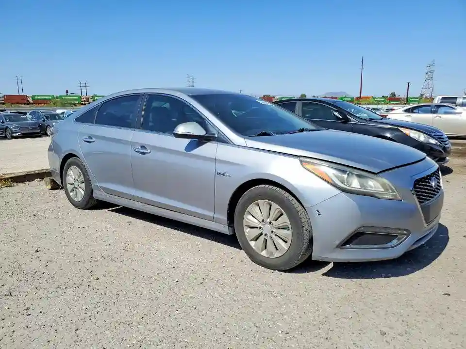 KMHE24L11HA046708 2017 HYUNDAI SONATA-3