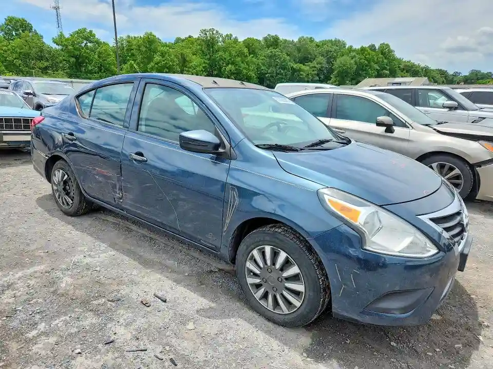 3N1CN7AP9GL814733 2016 NISSAN VERSA-3