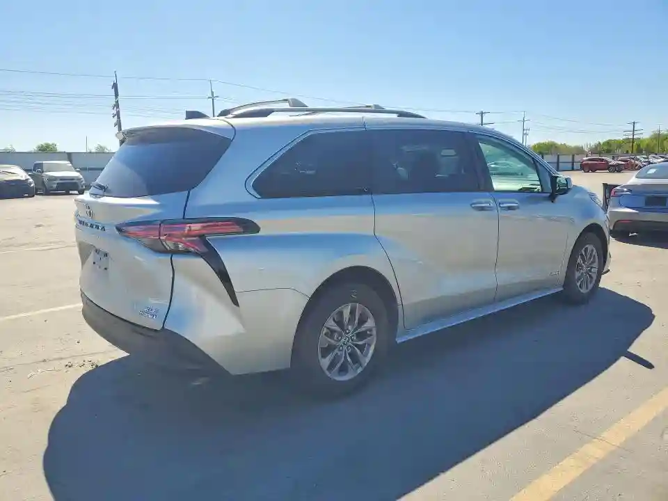 5TDYRKEC0MS057647 2021 TOYOTA SIENNA-2