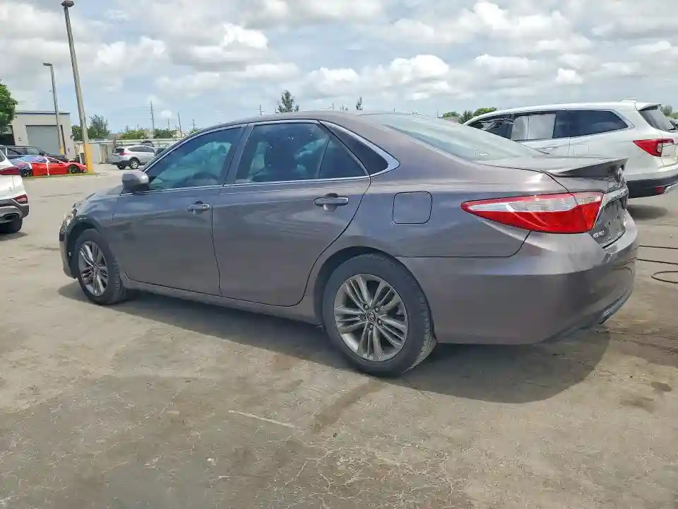 4T1BF1FK0GU222302 2016 TOYOTA CAMRY-1