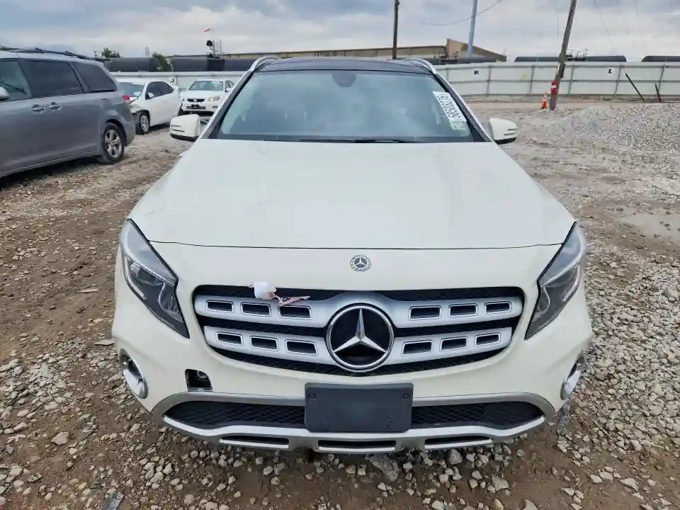 WDCTG4EB2JJ436493 2018 MERCEDES-BENZ GLA-CLASS-4