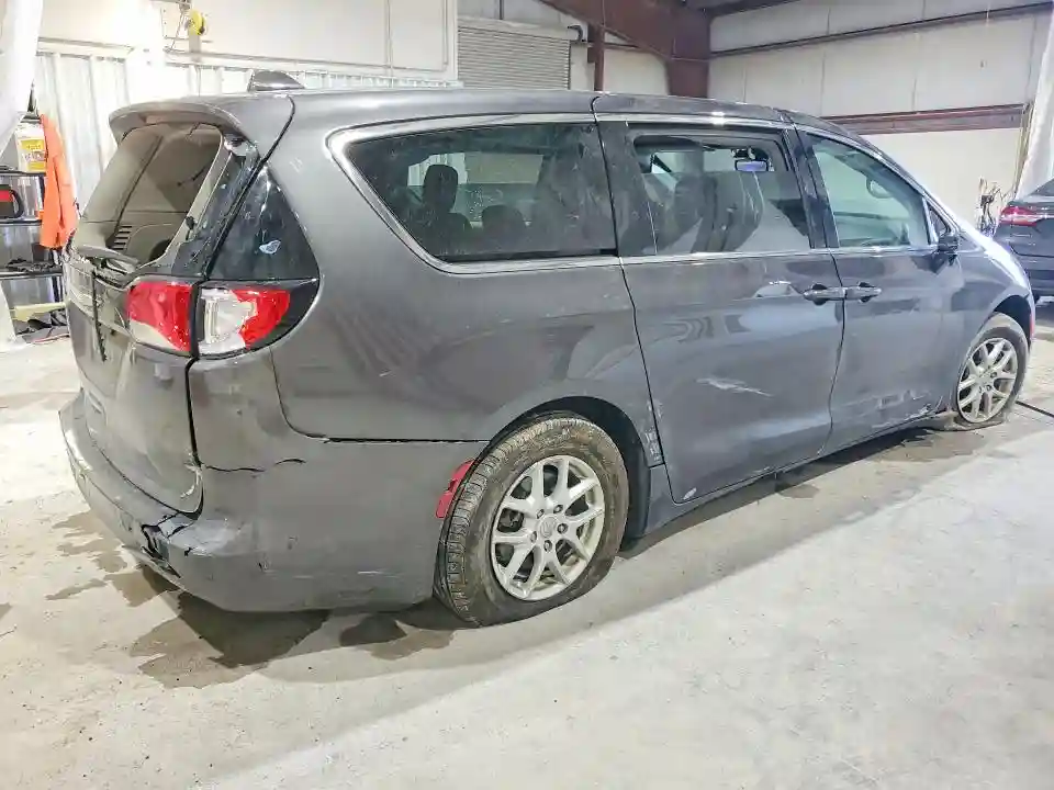2C4RC1CG3HR684489 2017 CHRYSLER PACIFICA-2