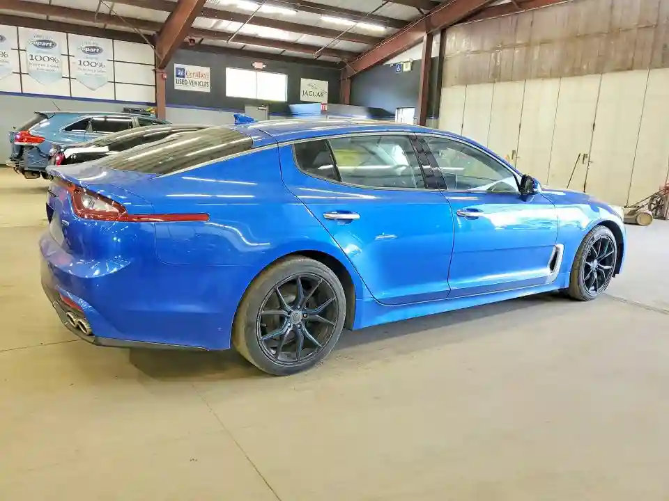 KNAE25LA8J6025967 2018 KIA STINGER-2