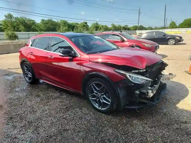 SJKCH5CP1JA057277 2018 INFINITI QX30-3