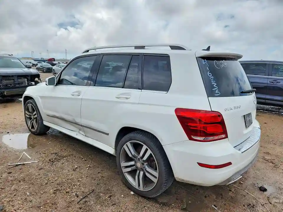 WDCGG5HB4FG416835 2015 MERCEDES-BENZ GLK-CLASS-1