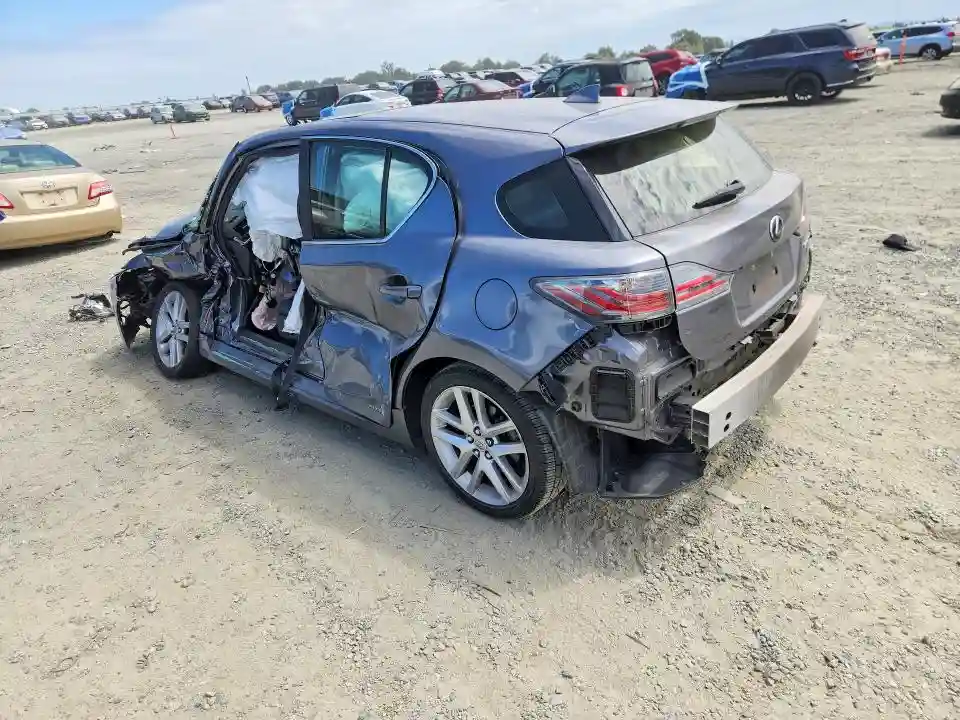 JTHKD5BHXG2271058 2016 LEXUS CT 200-1
