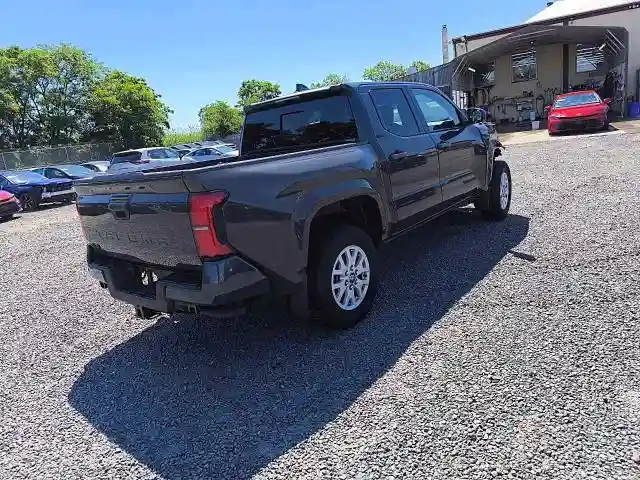 3TMLB5JN9RM007750 2024 TOYOTA TACOMA-3