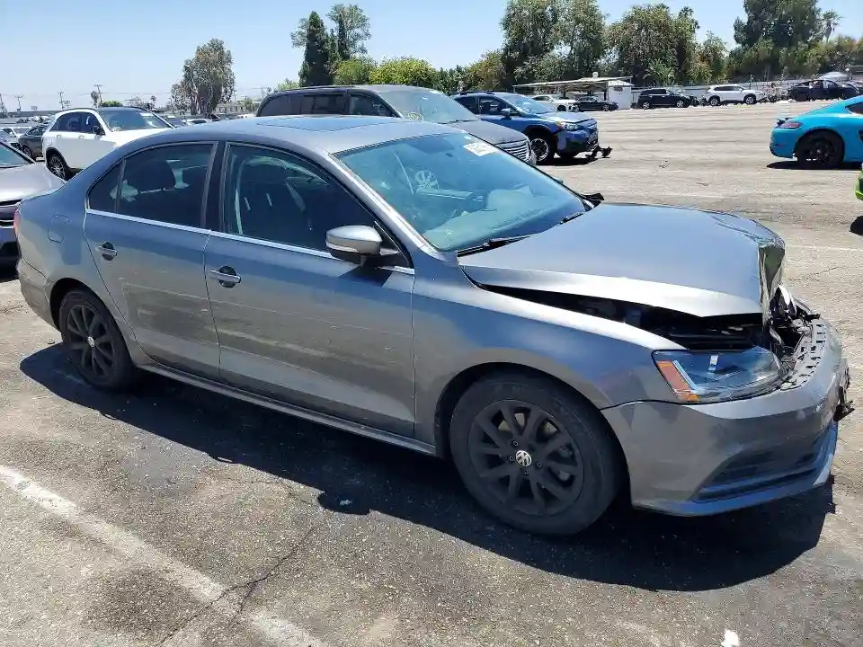 3VWDB7AJ4HM206603 2017 VOLKSWAGEN JETTA-3