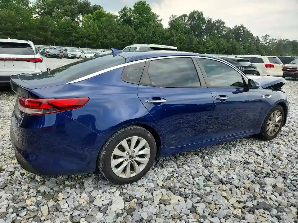 5XXGT4L39JG194644 2018 KIA OPTIMA S-2