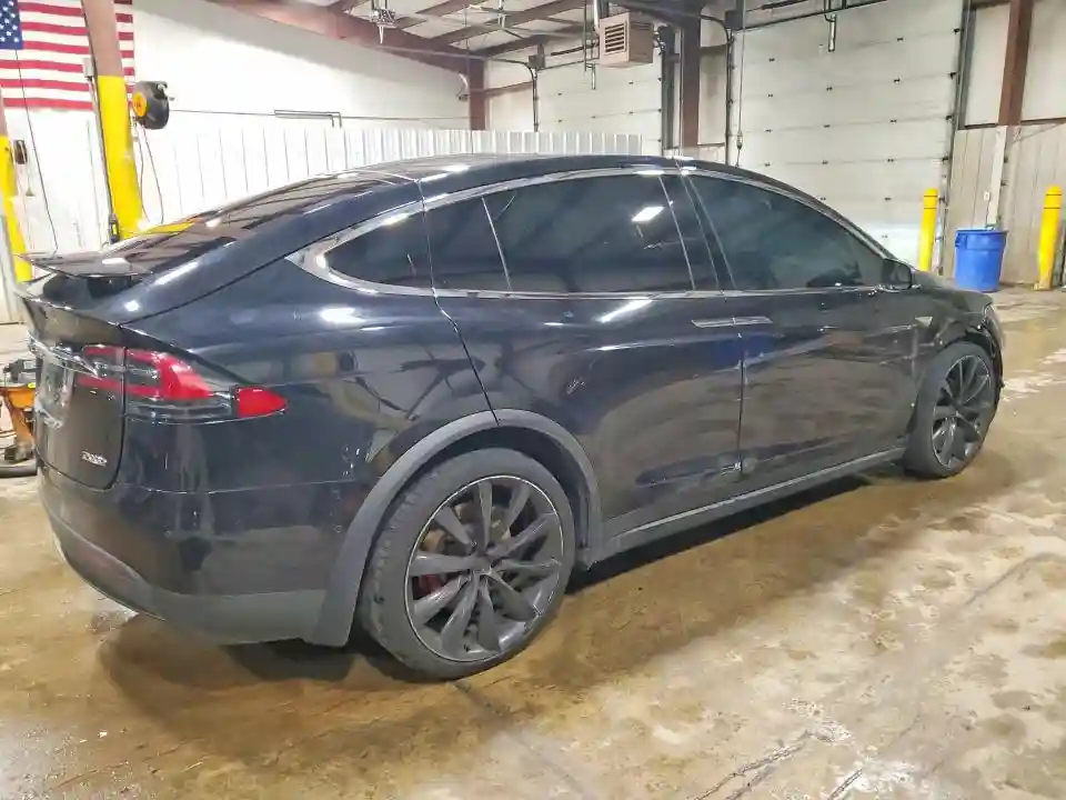 5YJXCBE48GF003902 2016 TESLA MODEL X-2