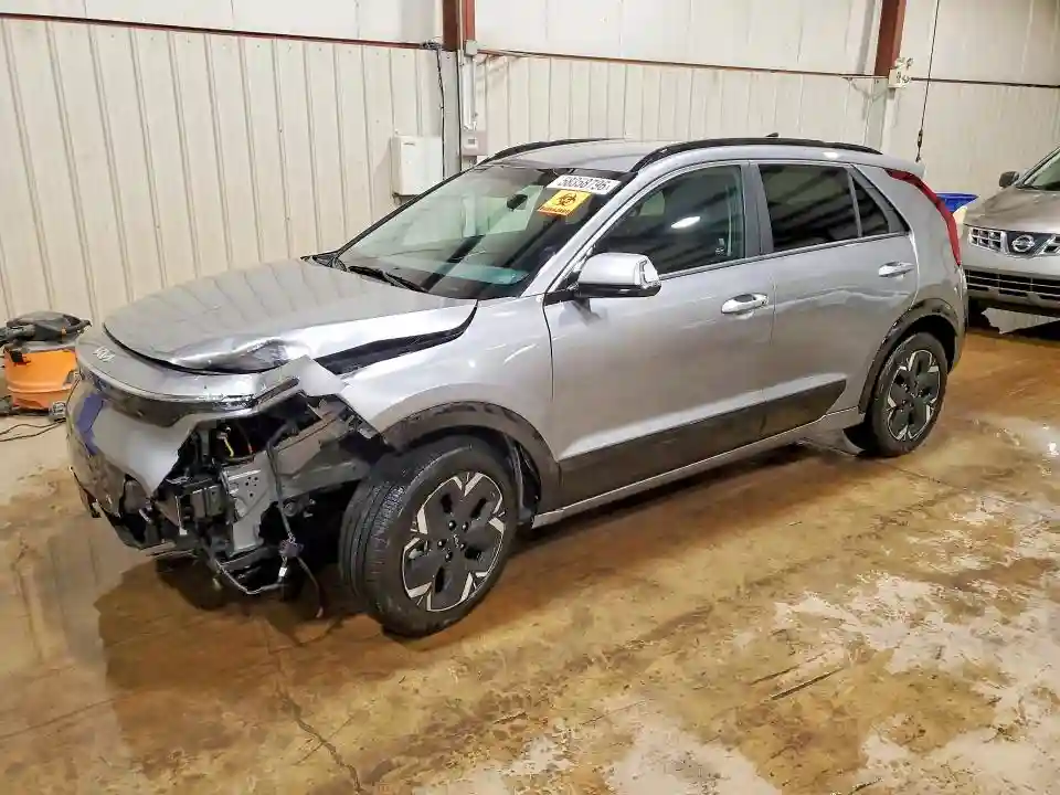KNDCR3L11S5144638 2025 KIA NIRO-0