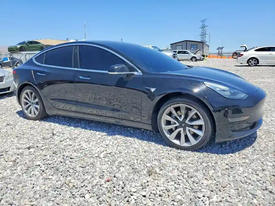 5YJ3E1EA7JF075951 2018 TESLA MODEL 3-3