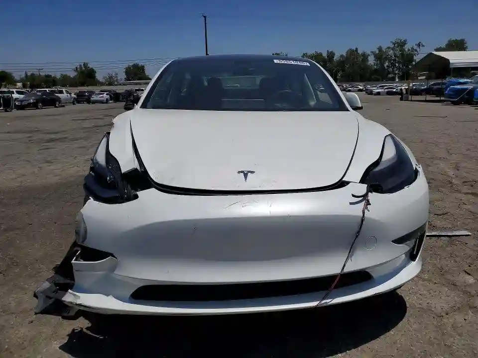 5YJ3E1EAXPF566152 2023 TESLA MODEL 3-4