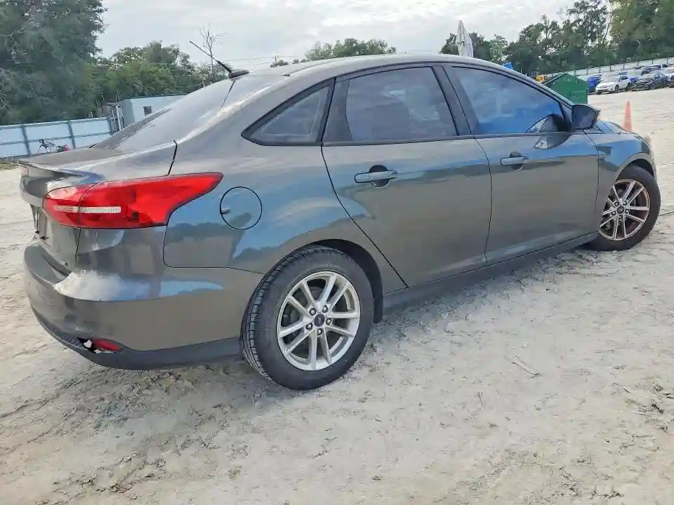 1FADP3F26GL242684 2016 FORD FOCUS-2