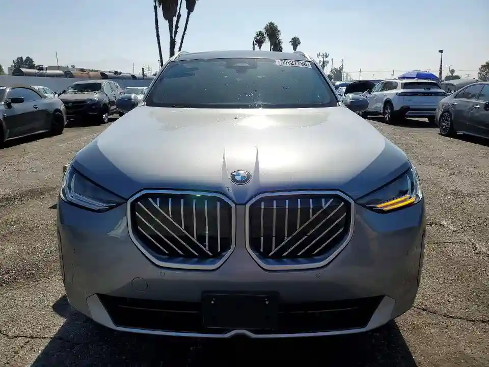 5UX53GP05S9018471 2025 BMW X3-4
