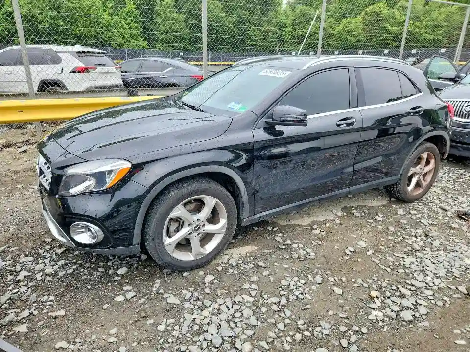 WDCTG4EB2JJ458476 2018 MERCEDES-BENZ GLA-CLASS-0