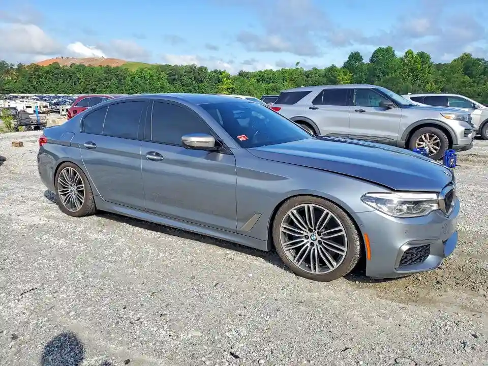 WBAJB9C5XJB287277 2018 BMW 5 SERIES-3