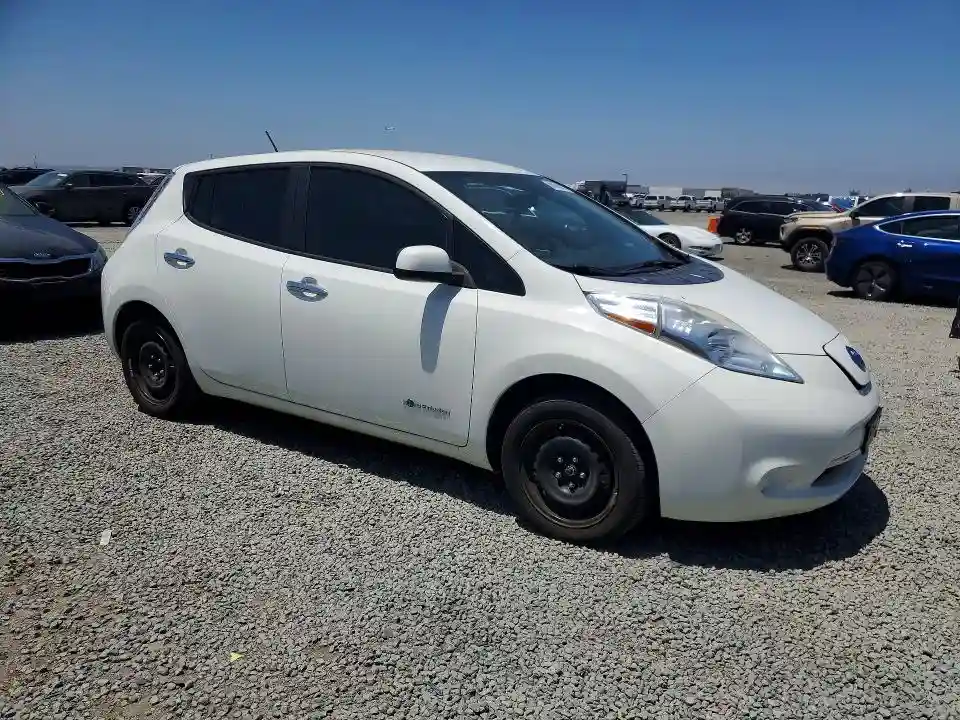 1N4AZ0CP2FC329475 2015 NISSAN LEAF-3