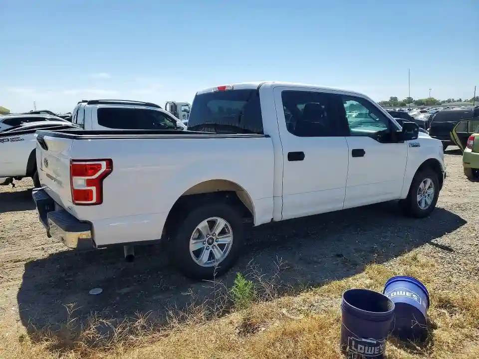 1FTEW1CG8JKE50049 2018 FORD F150-2
