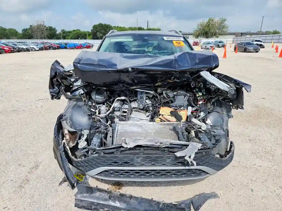 3VVEX7B26PM381581 2023 VOLKSWAGEN TAOS SE-4