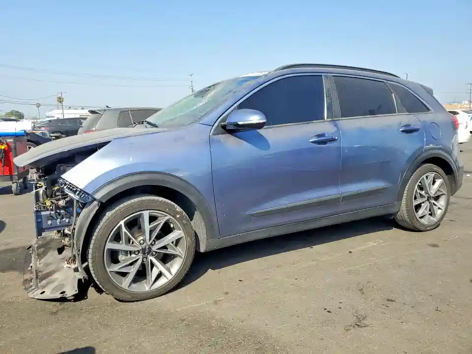 KNDCC3LC6N5546565 2022 KIA NIRO-0