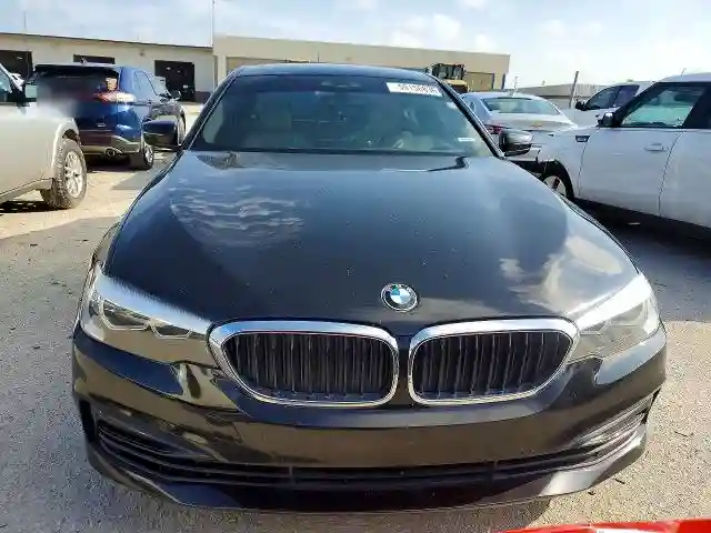 WBAJE5C52KWW16712 2019 BMW 5 SERIES-4