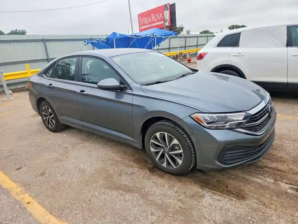 3VW5M7BU4PM052237 2023 VOLKSWAGEN JETTA-3