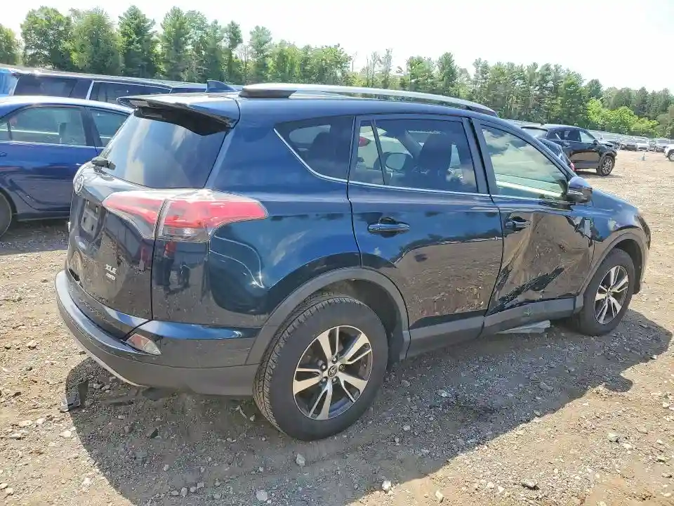 JTMRFREV0JJ720635 2018 TOYOTA RAV4-2