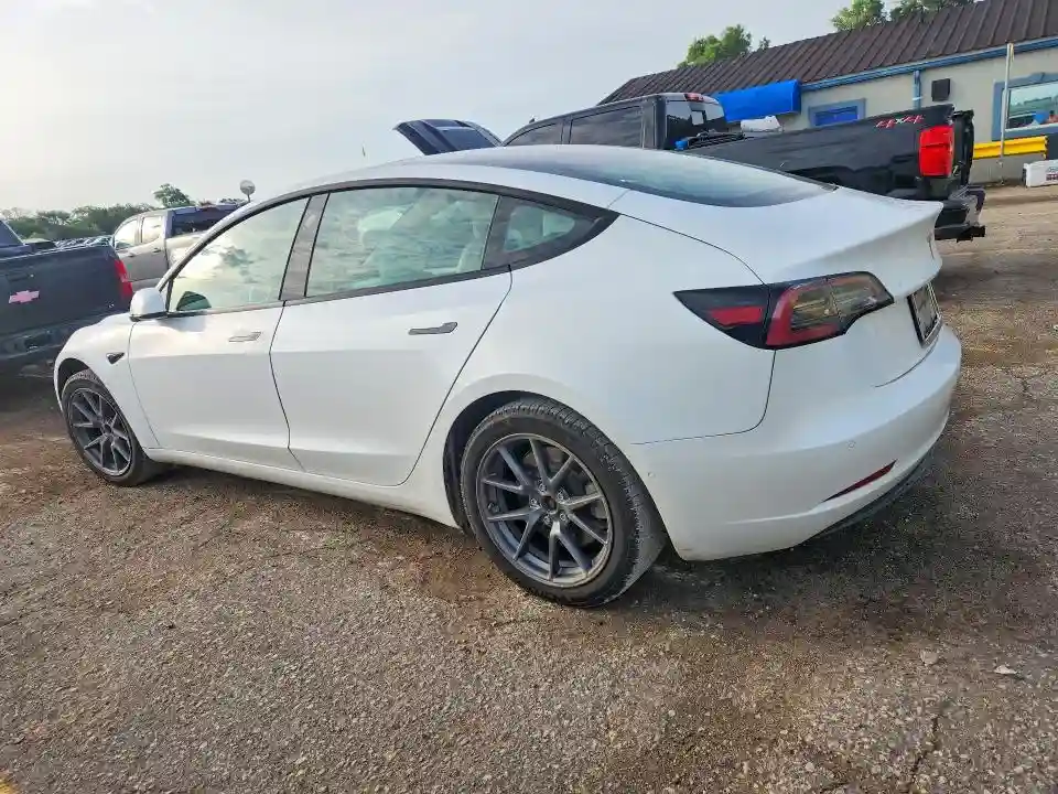 5YJ3E1EA3MF098714 2021 TESLA MODEL 3-1
