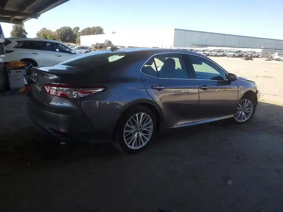 4T1F31AK3LU525814 2020 TOYOTA CAMRY-2