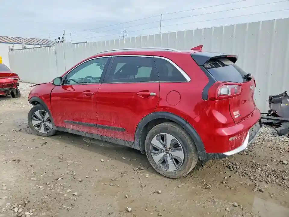 KNDCE3LC5J5123870 2018 KIA NIRO-1