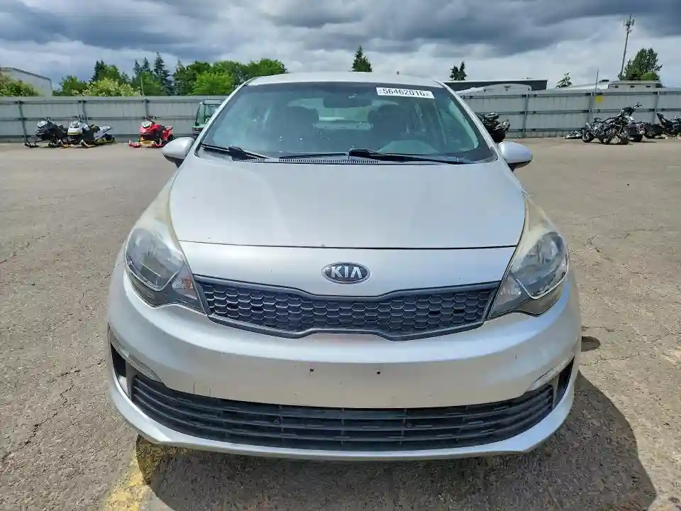 KNADM4A33H6026233 2017 KIA RIO-4