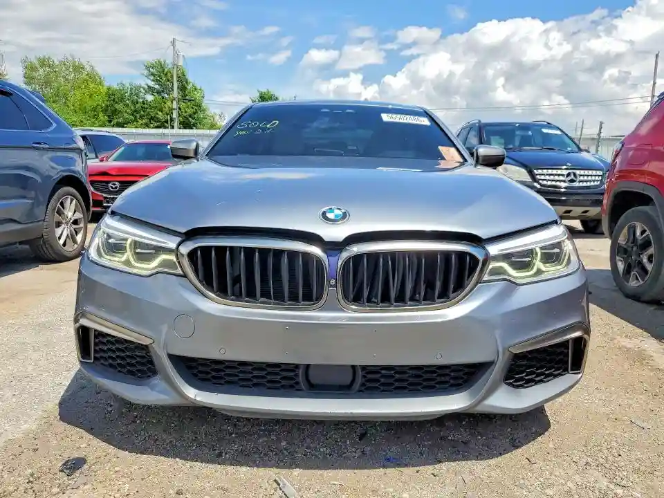 WBAJB9C5XJB035853 2018 BMW M5-4