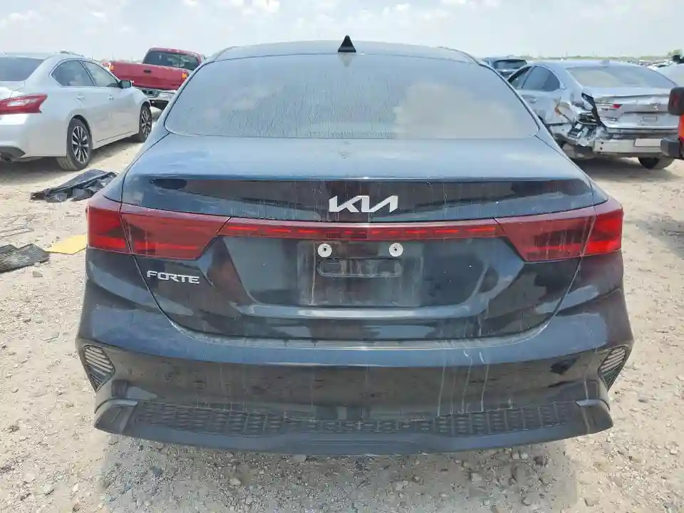3KPF24AD0RE837672 2024 KIA FORTE-5