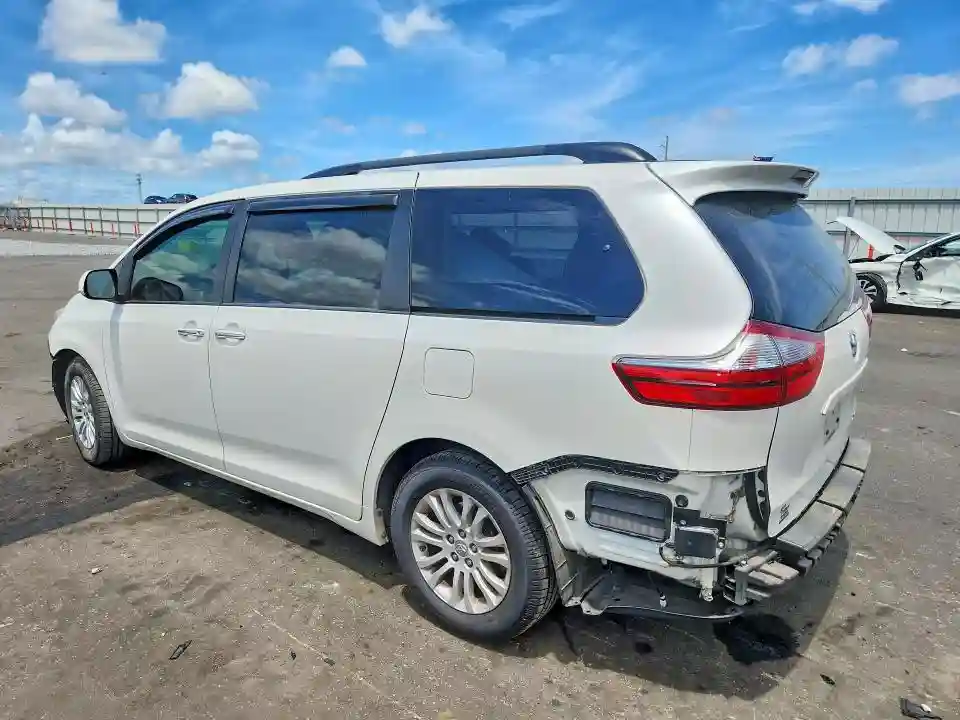 5TDYZ3DC1HS896381 2017 TOYOTA SIENNA-1