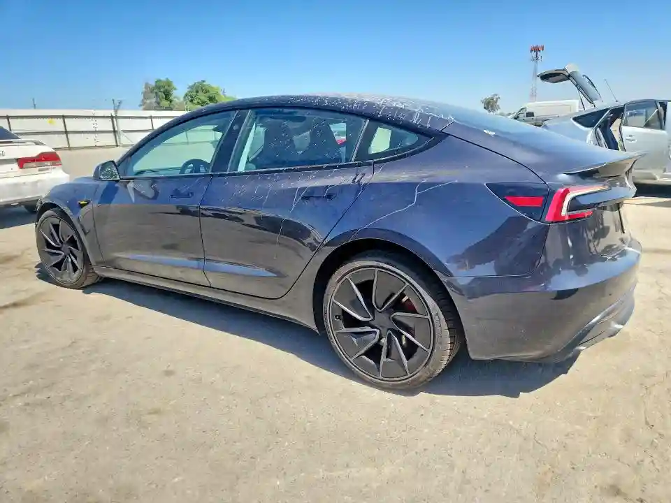 5YJ3E1ET5RF806969 2024 TESLA MODEL 3-1
