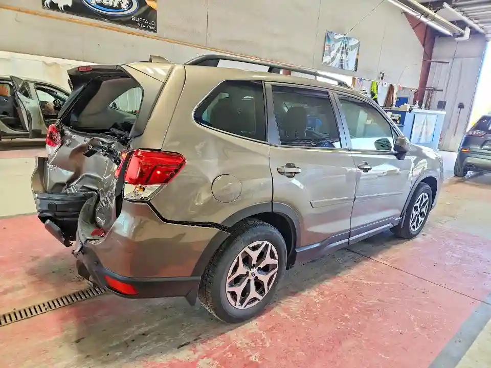 JF2SKAJC7MH473792 2021 SUBARU FORESTER-2