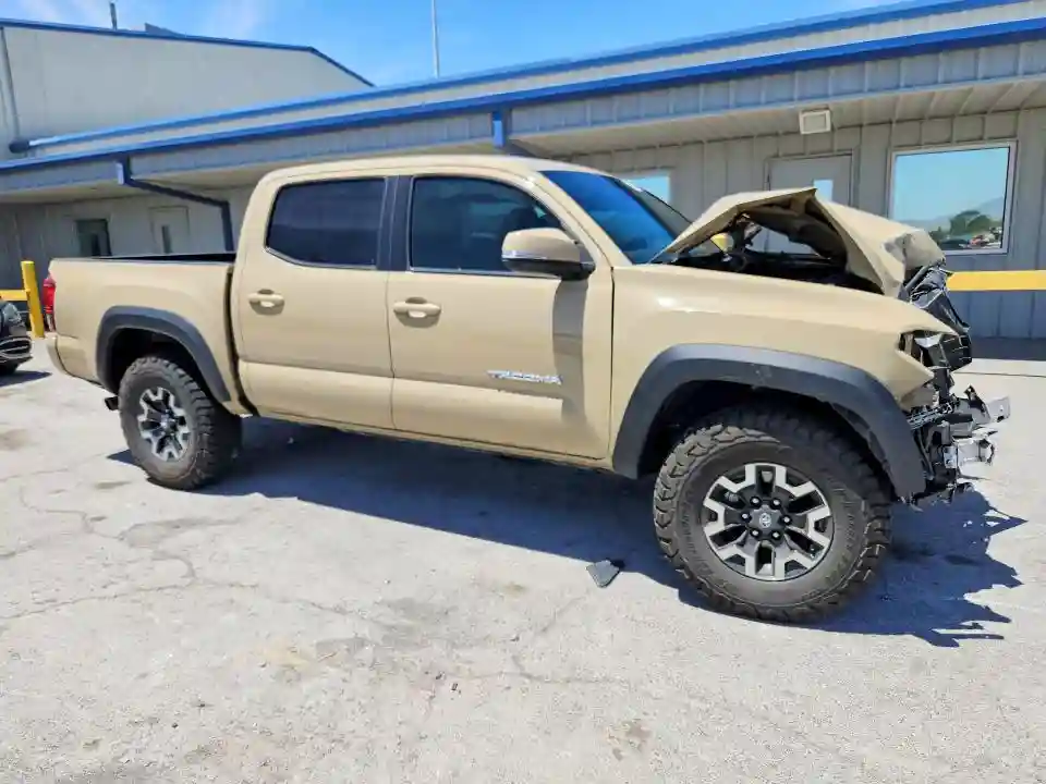 5TFCZ5AN6JX152576 2018 TOYOTA ALL MODELS-3
