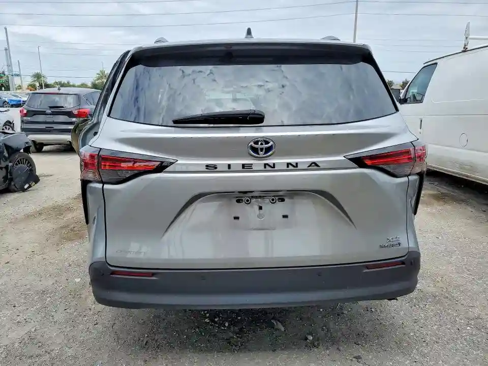 5TDYRKEC8MS055368 2021 TOYOTA SIENNA-5