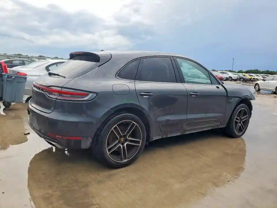 WP1AA2A50MLB16762 2021 PORSCHE MACAN-2