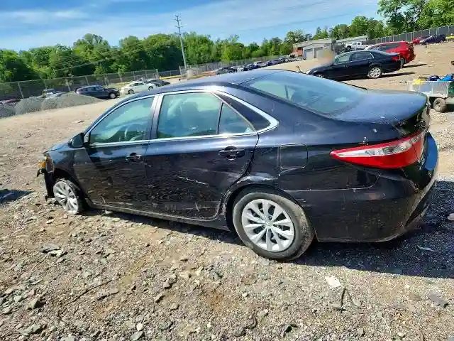 4T1BF1FK9HU674704 2017 TOYOTA CAMRY-1