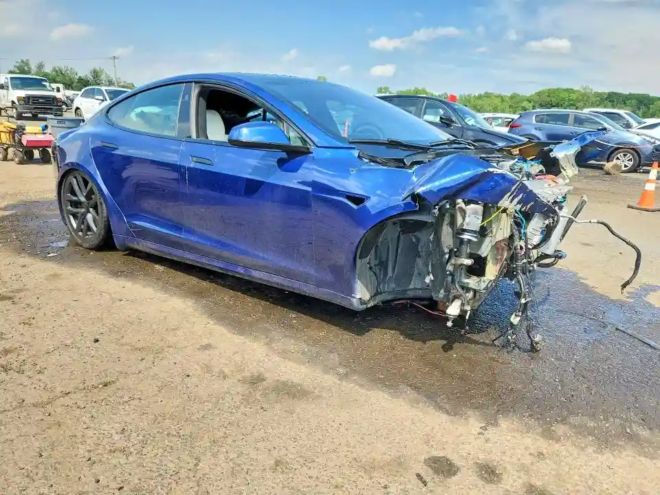 5YJSA1E68PF499120 2023 TESLA MODEL S-3