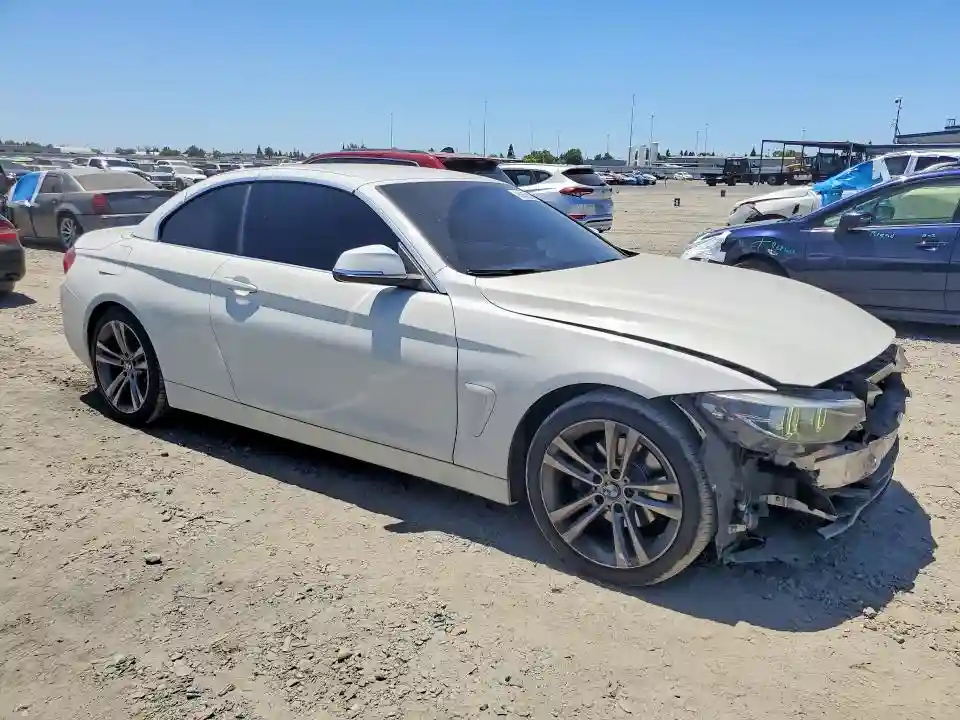 WBA4Z1C54JEC59678 2018 BMW 4 SERIES-3
